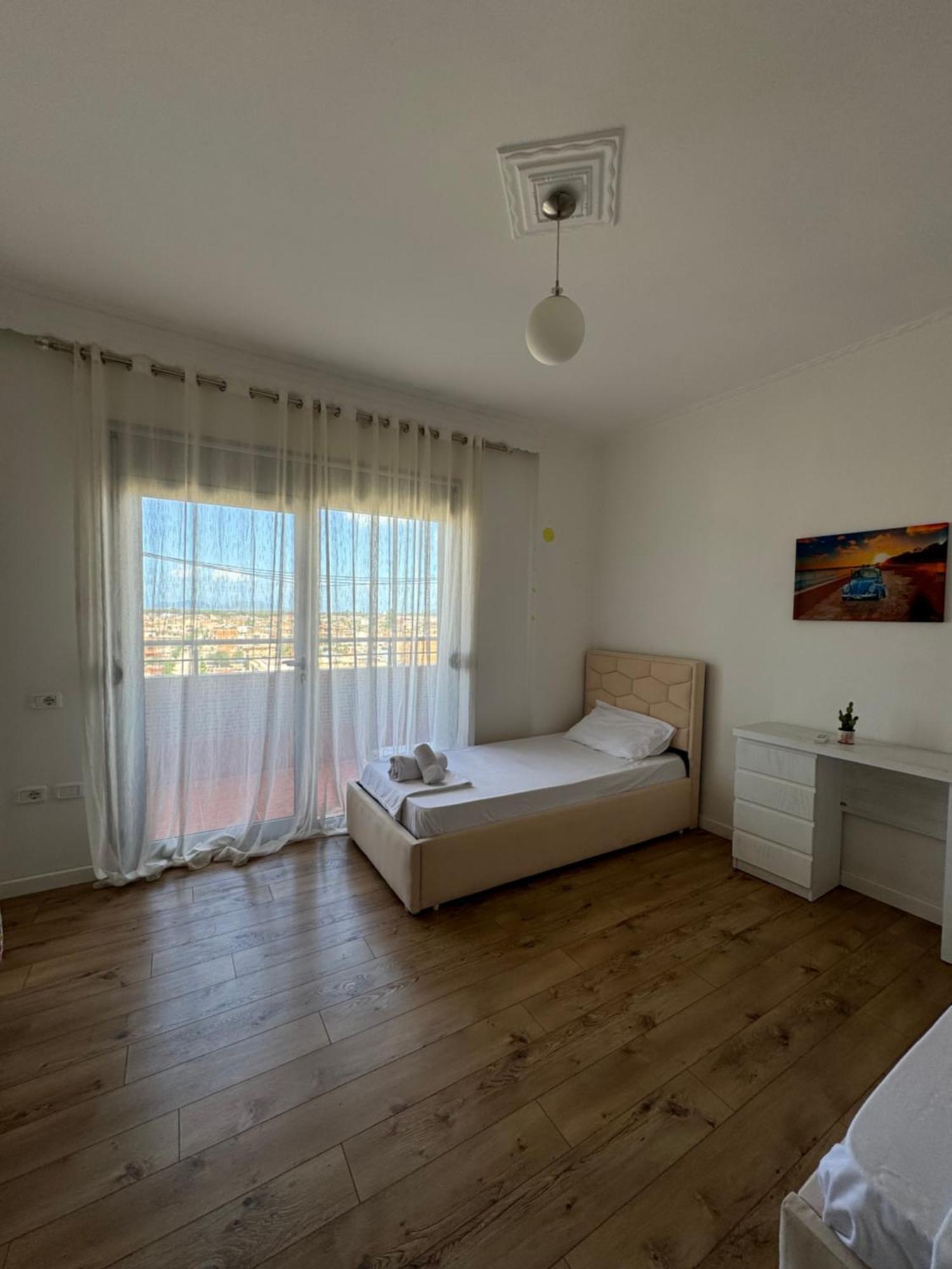 Kreilux Valona Apartman Vlora Kültér fotó
