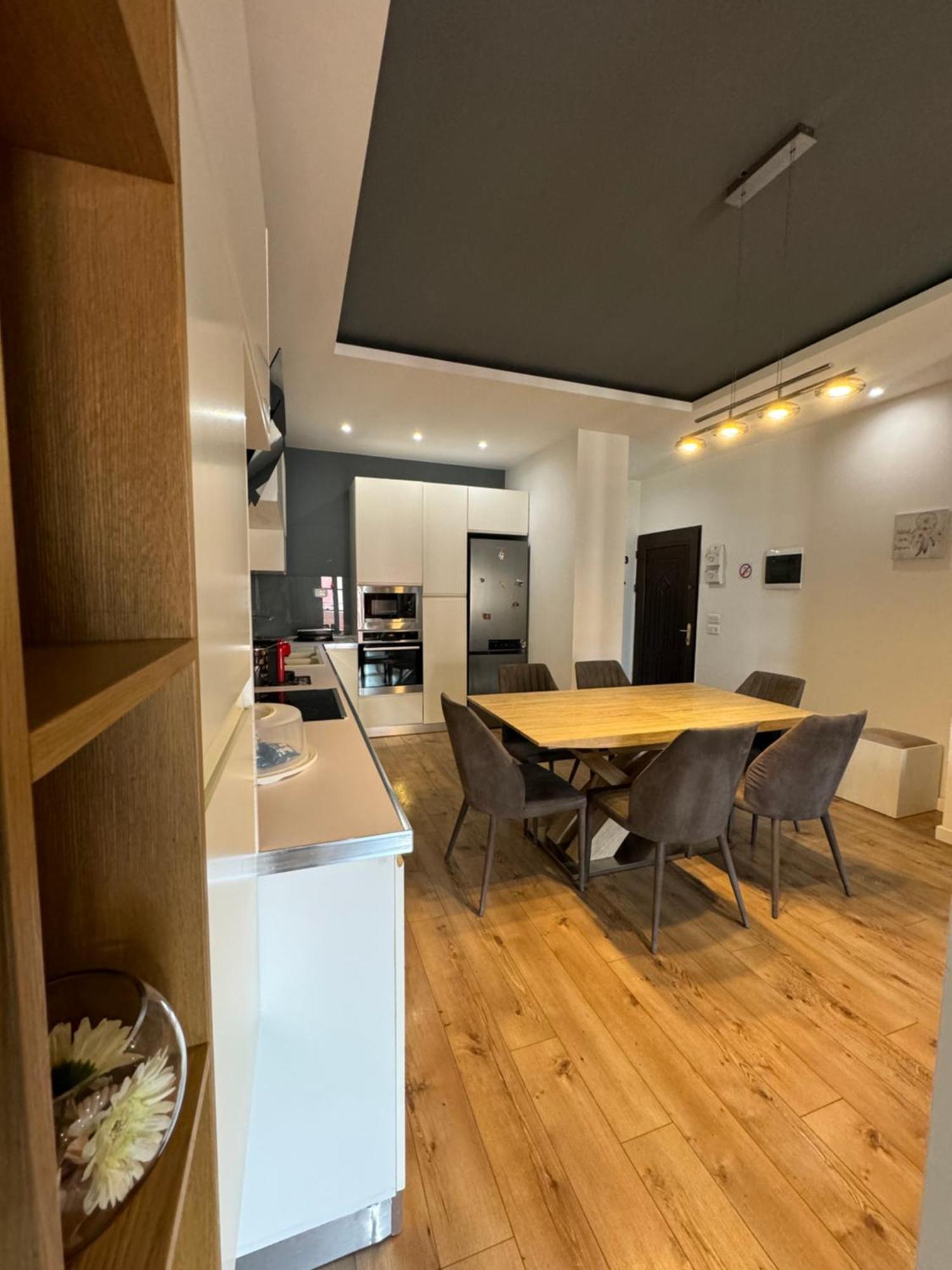 Kreilux Valona Apartman Vlora Kültér fotó